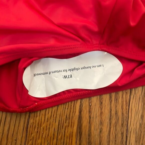 Andie The Tulum One Piece Swimsuit Cherry Red size S NWT - Picture 4 of 7